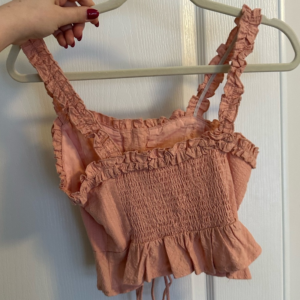 Tiger Mist Ruffle Crop Top - Picture 6 of 7